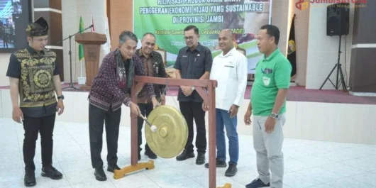 Wakil Bupati Muaro Jambi Buka Workshop Hilirisasi Produk UMKM Sawit untuk Dorong Ekonomi Hijau