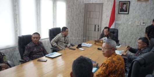 Bupati Muaro Jambi Pimpin Rapat Bahas Permasalahan PDAM
